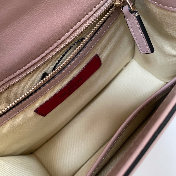 Valentino Handbag - Picture 13 of 14